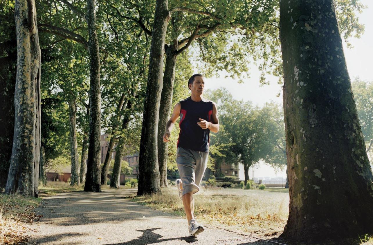 Running Single Man 6 Home Buying Tips for Single Professionals